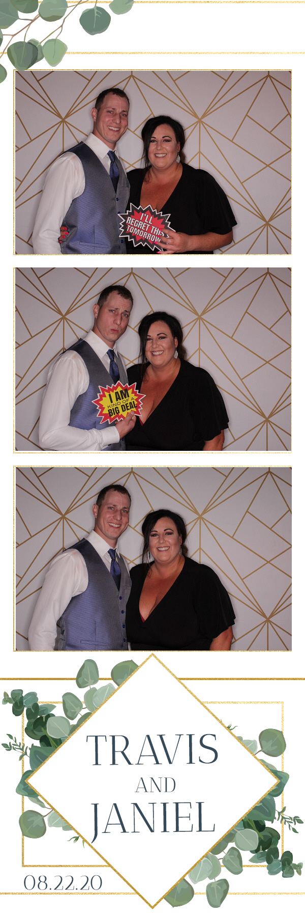 Jacquie & Dennis’ Wedding | View more photos from the event at gallery.photoboothbillings.com/u/PhotoBoothBillings/Jacquie-Dennis’-Wedding-0